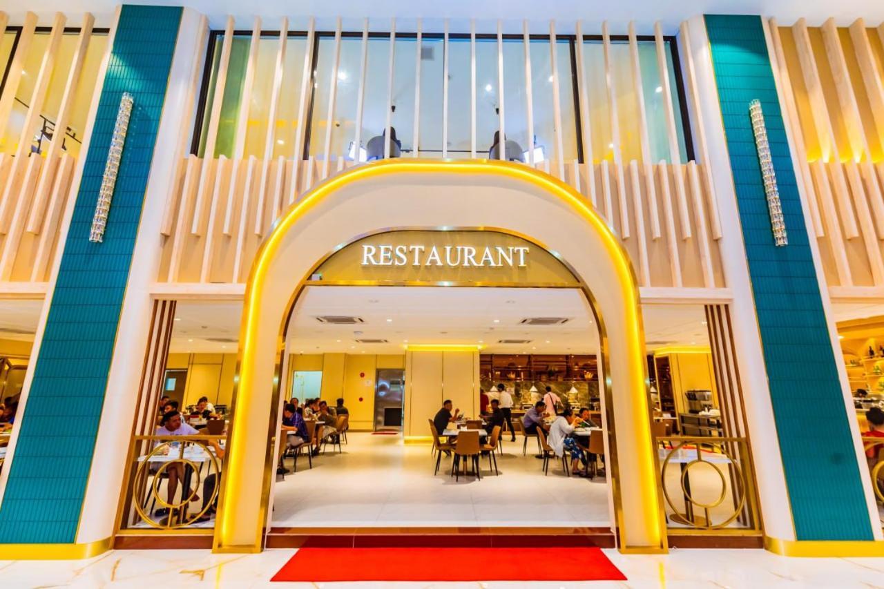 Dynasty Casino Hotel Bavet Extérieur photo