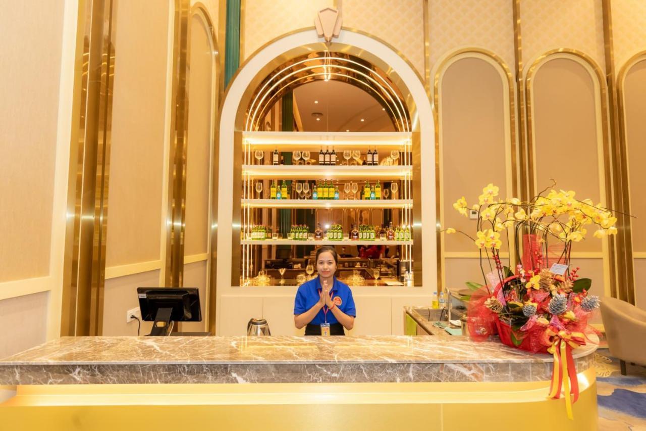 Dynasty Casino Hotel Bavet Extérieur photo
